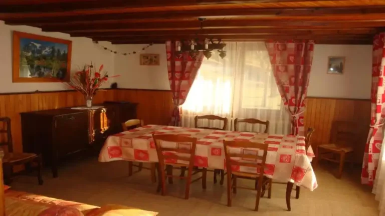 Les appartements La Clusaz Locations - Chalet l'Ecaille d'Argent - Séjour - rdc