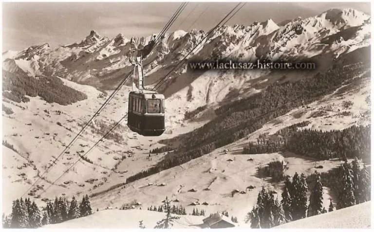 La Clusaz Locations - Photo ancienne la Clusaz remontée mécanique