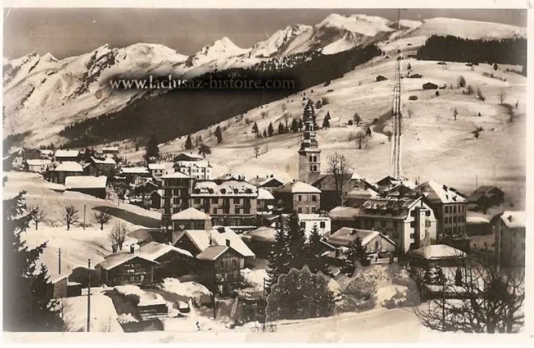 La Clusaz Locations - Photo ancienne la Clusaz le village