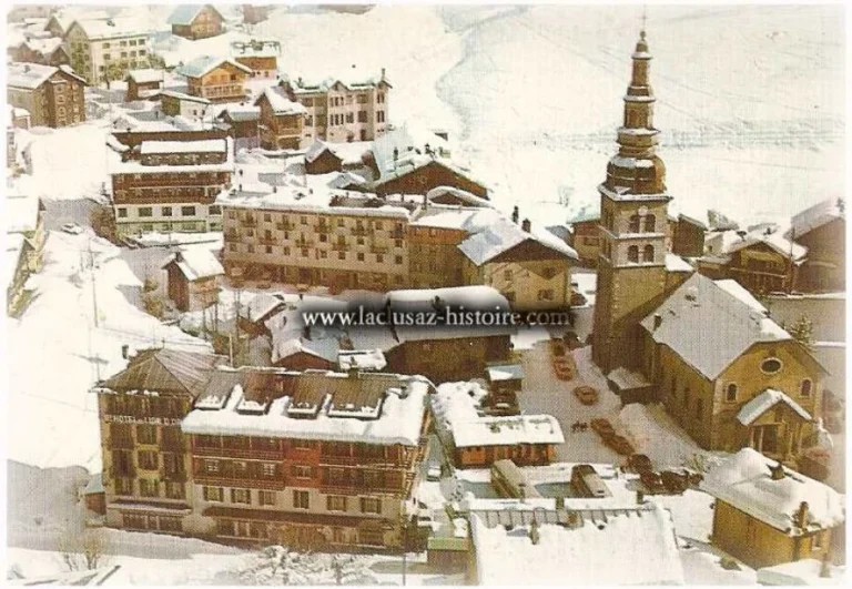 La Clusaz Locations - Photo ancienne la Clusaz le village