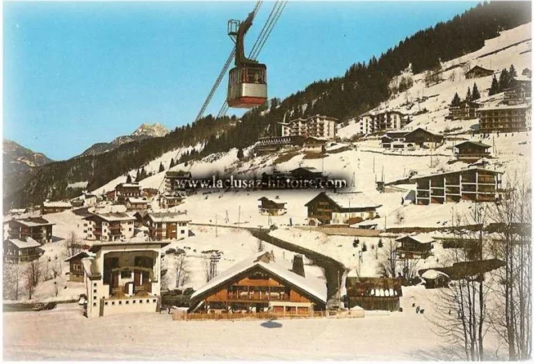 La Clusaz Locations - Photo ancienne la Clusaz remontée mécanique